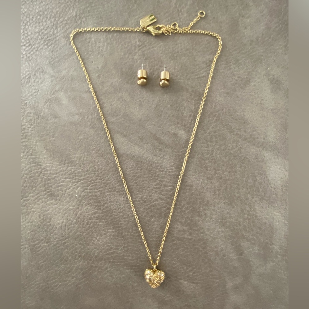COACH Gold Pave HEART NECKLACE & EARRINGS JEWELRY SET NWOT - Picture 6 of 8